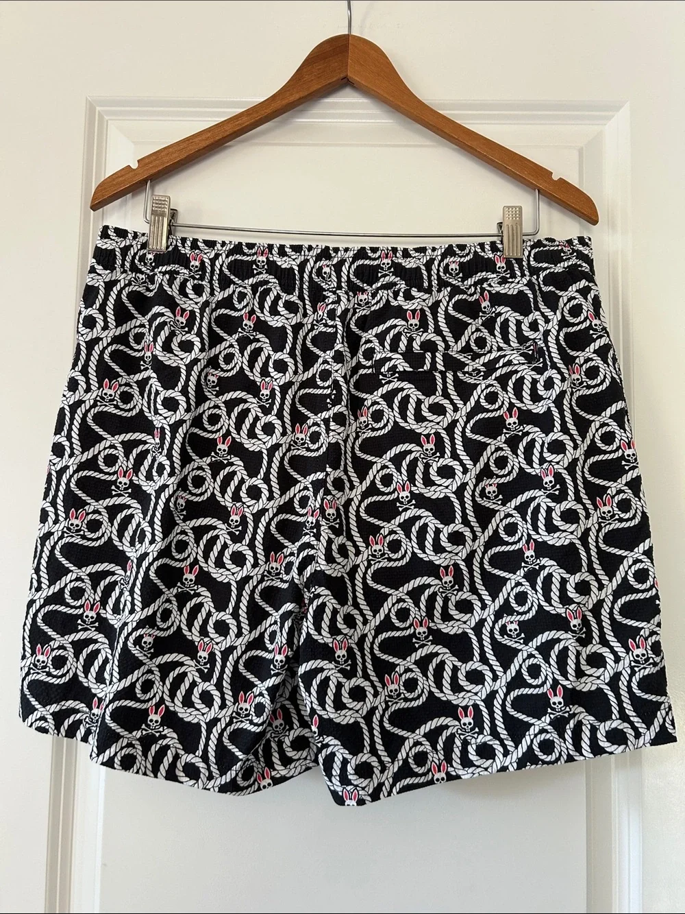 ⭐️NWT!⭐️Psycho Bunny Cyrus Swim Trunks Sz L w MEASUREMENTS & Rubber Keychain